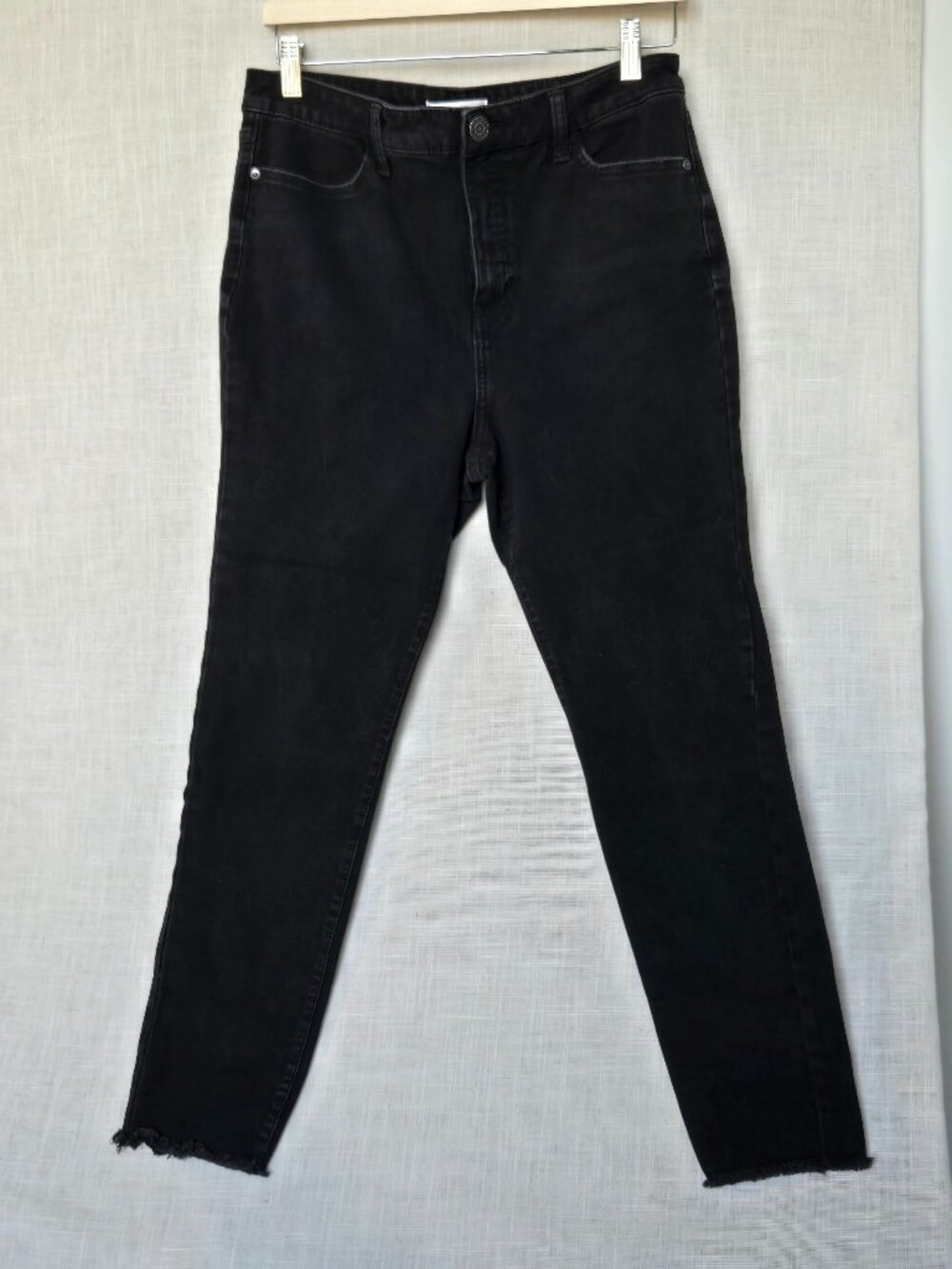 LC Lauren Conrad Women's Black High-Rise Skinny Jeans Size 12